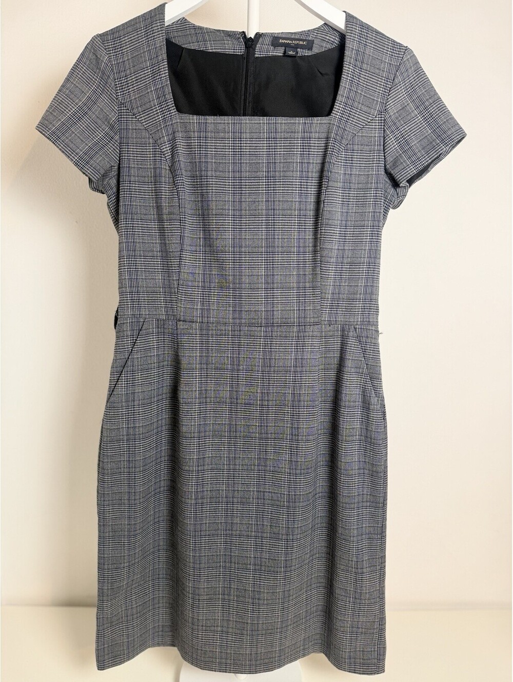 Banana Republic Grey Glen Plaid Sheath Dress Size 6 Square Neck